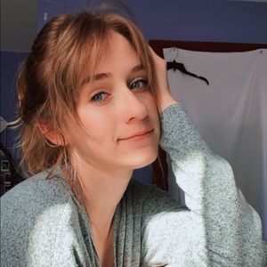 Meet your Posher, Julee